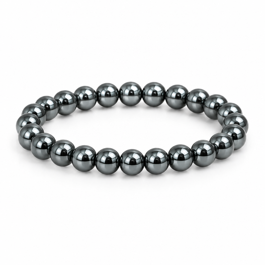 Bransoletka hematyt 8 mm ze srebrzystym metalicznym polyskiem, produkt na bialym tle