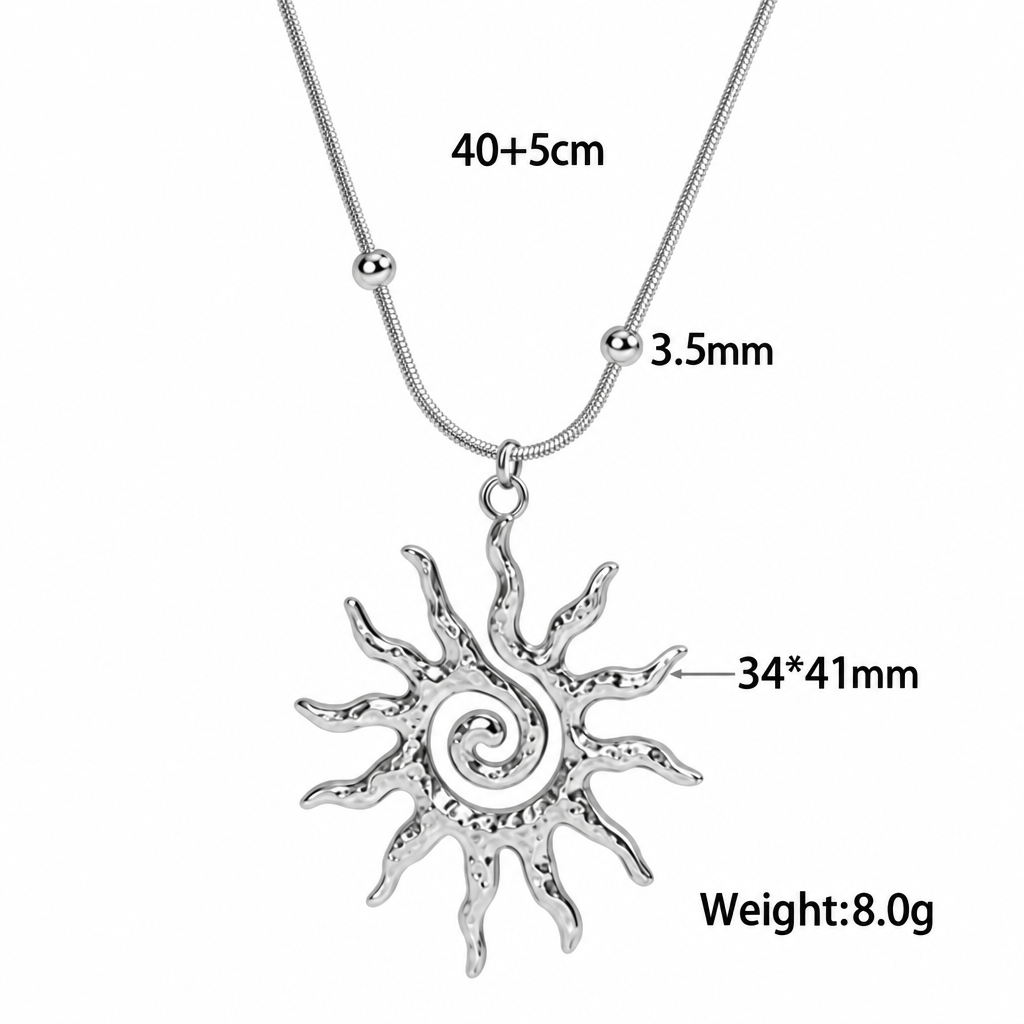 Specyfikacja naszyjnika spiralne słońce – wisiorek 34×41 mm, łańcuszek 40+5 cm, szerokość 3,5 mm, waga 8 g